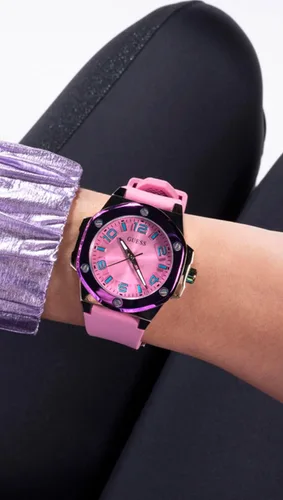 Vista 4 de GUESS Reloj para mujer de 1.496 in