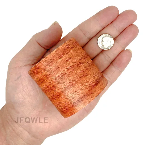 Vista 5 de Parche de cinta de reparación de 2.2 x 15 pies, adhesivo texturizado de madera, parche impermeable realista para suelo, escritorio, silla, sofá