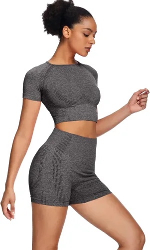 Vista 2 de Sytiz Conjunto de 2 piezas de yoga sin costuras para mujer, pantalones cortos de gimnasio y camiseta corta de manga corta