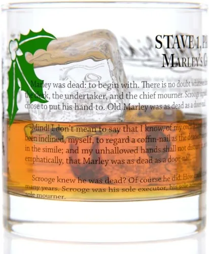 Vista 2 de Well Told Classic Literature Rocks Glass – A Christmas Carol por Charles Dickens – Vaso de whisky a la antigua moda para los amantes de los libros