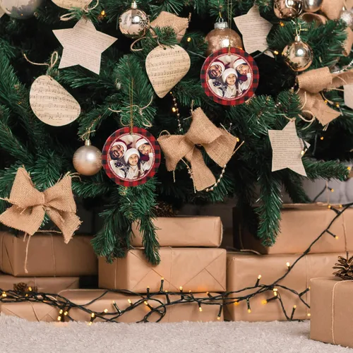Vista 6 de Adornos de Navidad personalizados, adorno con foto personalizada, nuestro primer árbol de Navidad colgante 2023, decoración regalo para Navidad