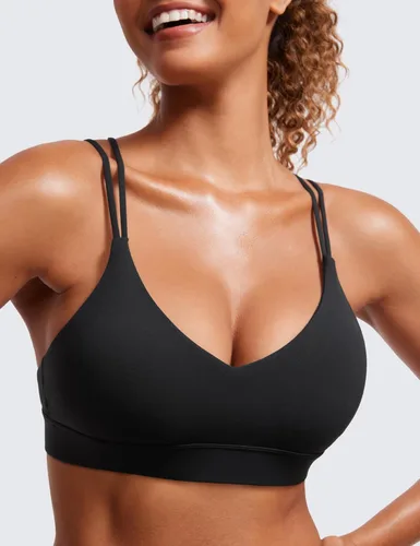 Vista 4 de CRZ YOGA Butterluxe - Brasier deportivo con tirantes delgados y cuello en V para mujer, brasier con relleno de tirantes delgados y sexy, sin