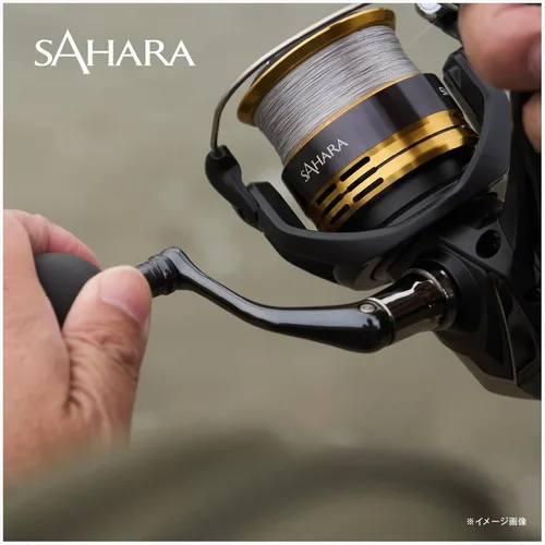 Vista 4 de Shimano 22 carretes de pesca Sahara enviados desde Japón Modelo 2022