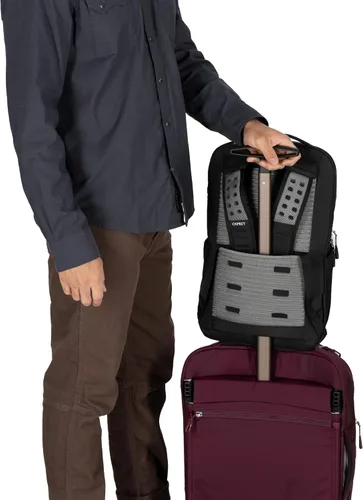 Vista 10 de Osprey Ozone Slim Pack, Negro