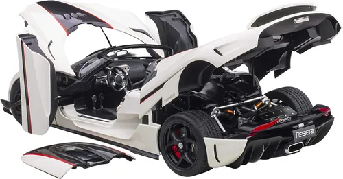 Vista 2 de Koenigsegg Regera 79027 - Coche modelo 1/18 blanco con carbón negro y rayas rojas