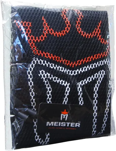 Vista 3 de Bolsa Meister para lavar guantes y equipamiento de MMA y boxeo - GRANDE Built for fighters to wash, dry and protect hand wraps, with porous mesh