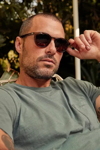 Vista 5 de Huckberry Cruisers Premium Sunglasses for Men & Women, Polarized Lenses, Lightweight & Durable