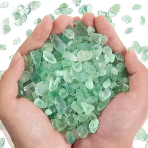 Vista 11 de QICQDRAM - Cristales naturales verdes de amazonita en volumen 0,9 lb/405g, piedras decorativas pequeñas en trozos para decoración del hogar y tanque
