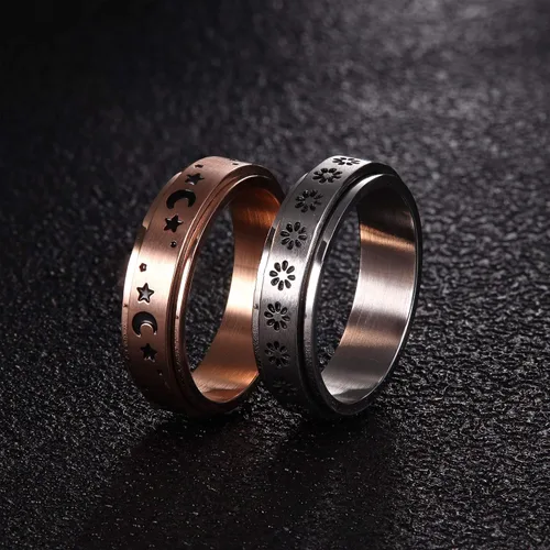 Vista 5 de FUNRUN JEWELRY Juego de 4 anillos giratorios de acero inoxidable para mujeres y hombres, anillos de banda para la ansiedad, luna, estrella, celta