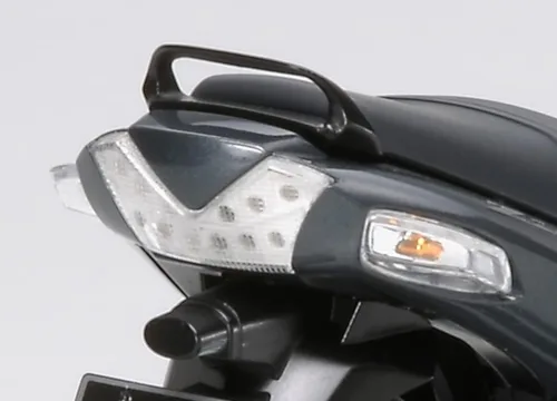 Vista 4 de Tamiya Kawasaki ZZR 1400