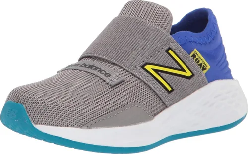 Vista 18 de New Balance Tenis unisex para bebé Fresh Foam Roav V1 sin cordones Aluminio ligero y negro.