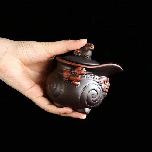 Vista 4 de Juego de tetera de cerámica hecha a mano, juego de tetera y taza de té chino Pi Xiu, tetera de porcelana Zisha Kung Fu, juegos de té de arcilla Negro