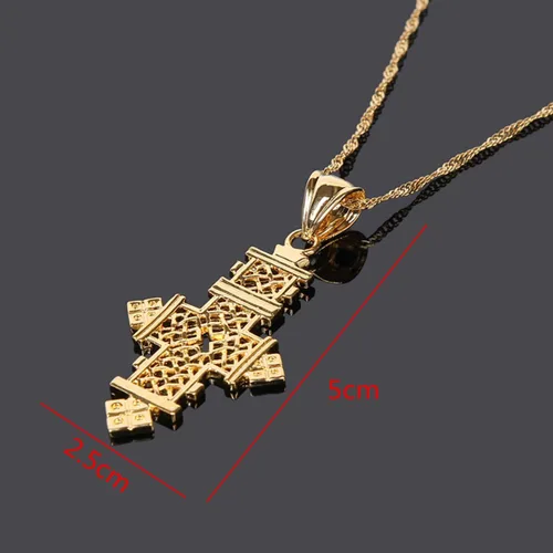 Vista 2 de Collar con colgante de cruz etíope chapado en oro
