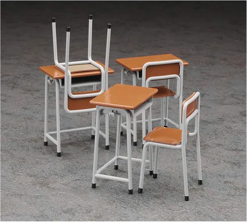 Vista 2 de HASEGAWA 62001 1/12 Escritorio escolar y silla - para figuras de juguete