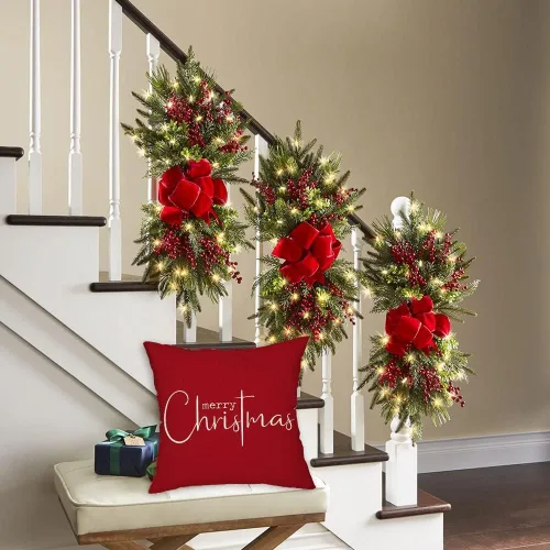 Vista 5 de RABUSOFA Juego de 2 fundas de almohada navideñas de 18 x 18 pulgadas, fundas de almohada decorativas de Navidad, fundas de cojín rojas de Navidad