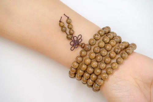 Vista 57 de Mala Beads Pulsera 108 0.315 in Meditación Sándalo Elástico..