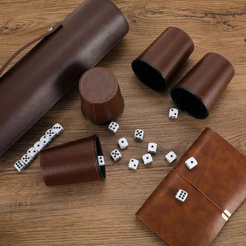 Vista 4 de Party Games - Juego de tazas de dados de cuero, 5 tazas de dados negros + 25 dados + funda exclusiva de almacenamiento y transporte hecha