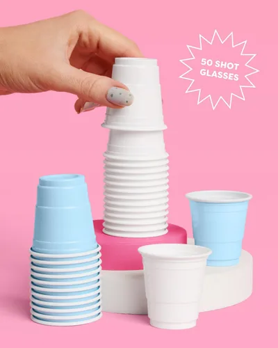Vista 4 de xo, Fetti Vasos de chupito de plástico azul + blanco – 50 vasos desechables mate de 2 onzas Decoraciones de despedida de soltera, vasos
