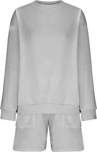 Vista 7 de DOLKFU Womens 2 Piece Outfits Trendy Long Sleeve Crewneck Hoodie Sweatshirt and High Waist Shorts Set Casual Fall Tracksuit