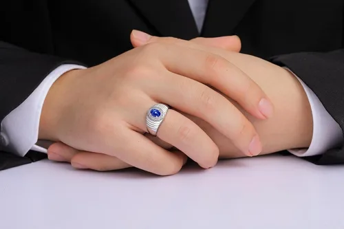 Vista 2 de Rylos Anillos de plata de ley para hombre, con halo clásico de diamantes genuinos, 0.27 x 0.197 pulgadas, con piedras preciosas ovaladas