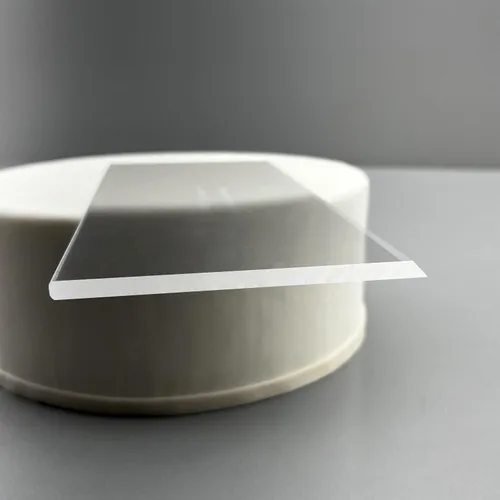 Vista 7 de CAKESAFE Raspador OG de 6 pulgadas para tartas, glaseado y crema de mantequilla transparente con borde biselado