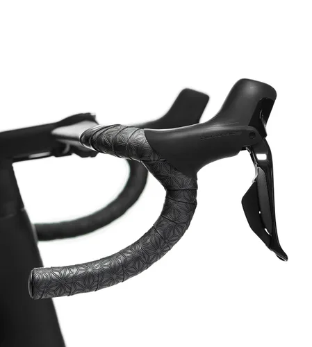 Vista 2 de Supacaz Super Sticky Kush Cinta de Grava Negra - Cinta de agarre para manillar de bicicleta de carretera