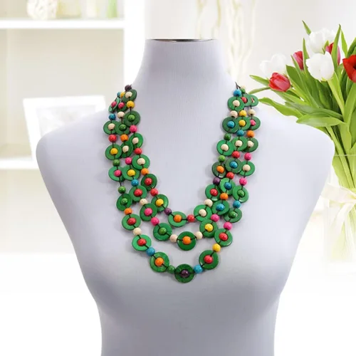 Vista 4 de GANAZONO Collar de estilo bohemio retro para mujer, diseño de concha de coco, cuentas de madera tejidas a mano, joyería de moda para playa