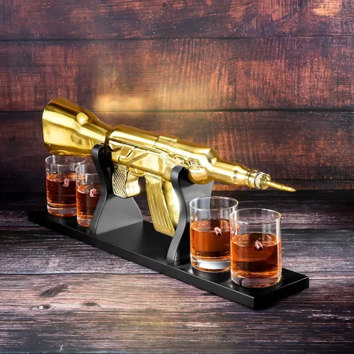Vista 3 de Juego de decantador de whisky AK Gold con 4 vasos de whisky bala - The Wine Savant, regalo para padres, tíos, hijos - Regalos para veteranos, regalo