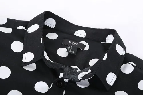 Vista 3 de Camisa casual de manga corta con estampado de lunares para hombre