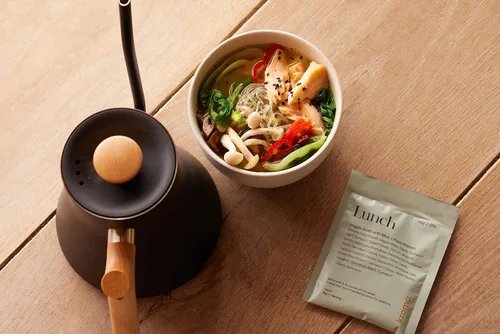 Vista 7 de Kroma - Caldo de hueso de pollo de 24 quilates, mezcla de polvo sin lácteos y gluten con colágeno, proteínas, cúrcuma, jengibre, 7 paquetes + caldo