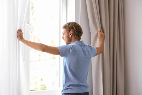 Vista 3 de Cortinas traslúcidas negras para ventana con bufanda a juego, 2 paneles de gasa y 1 cenefa para dormitorio, sala de estar, cortinas decorativas Negro