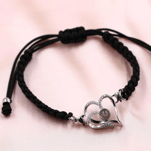 Vista 4 de Pulsera y collar de corazón con dije de proyección en 100 idiomas hechos a mano y collar de doble uso, pulsera de corazón con texto en inglés "I