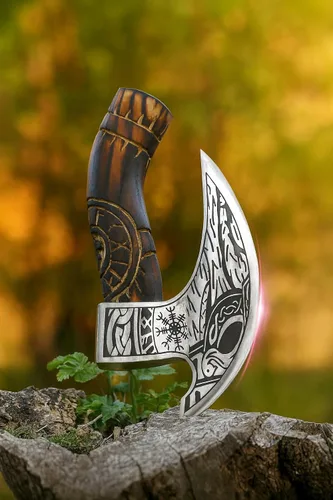 Vista 12 de SHINY CRAFTS® Hacha Cortadora de Pizza Vikinga – Hoja de Acero al Carbono con Grabado Negro y Funda – Auténtico Regalo Medieval para Él, Hacha