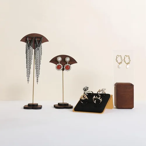 Vista 6 de GemeShou Soporte de anillo de joyería negro para mujeres, exhibición de anillo minorista, organizador de almacenamiento de anillo de terciopelo