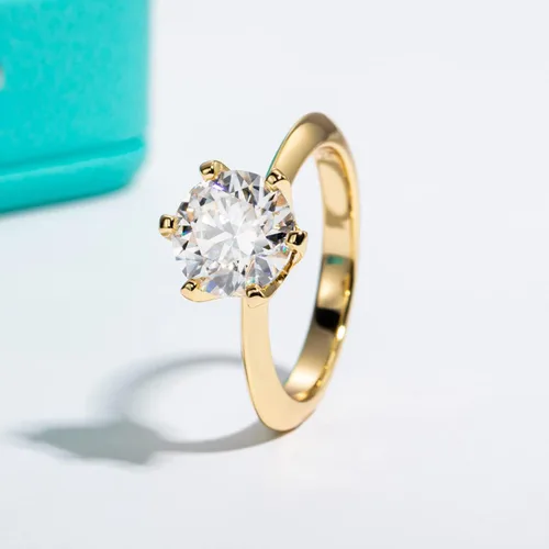 Vista 2 de AnuClub Anillo solitario de moissanita VVS1 de 6 puntas, color D de 6 puntas, plata chapada en oro amarillo grueso, nunca se decolora, regalo