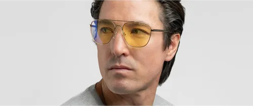 Vista 2 de Accesorio para PC: Gafas de computadora épicas de GUNNAR, ámbar de ónix Mustang para PC