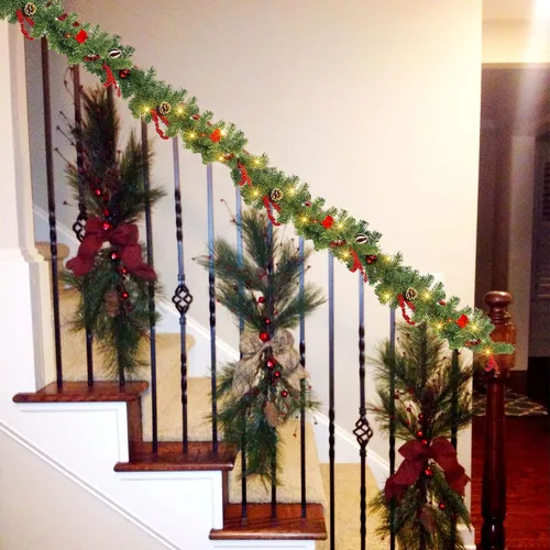 Vista 7 de Guirnalda de Navidad Nerosun de 2.7 m con 50 luces LED, guirnalda preiluminada operada con batería, decoraciones de Navidad con temporizador de 8