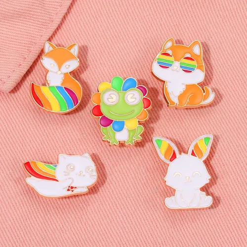 Vista 4 de Cute Animal Enamel Brooch Pins for Women Men,Butterfly Frog Bee Cat Enamel Pins for Jackets Backpacks Cartoon Enamel BroochesBadges Jewelry