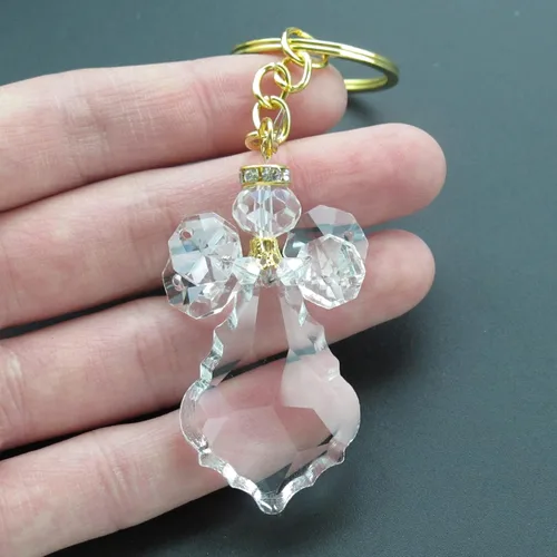 Vista 3 de 12 llaveros de ángel de cristal para bautismo, primera comunión, confirmación, boda, dulce 15