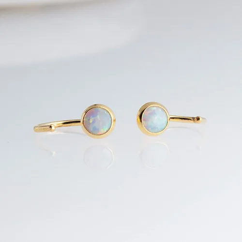 Vista 5 de Half Huggie Gold Hoop Earrings for Girls Women Tiny Cartilage Birthstone Stud Piercing Earring Hypoallergenic Earring Screw Back Dainty Hug Hoops