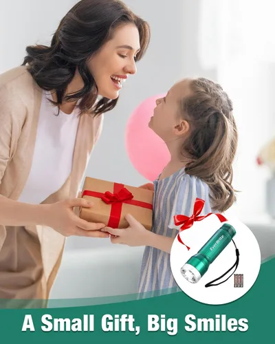 Vista 9 de EverBrite Mini linterna, luz LED con 3 modos, 3 pilas AAA incluidas, linterna pequeña resistente al agua para emergencias y campamento, verde