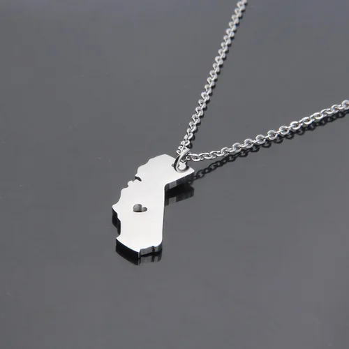 Vista 4 de Collar con colgante de mapa del país con forma de corazón