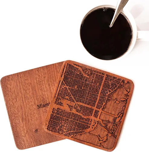 Vista 3 de Río de Janeiro - Posavasos con mapa por O3 Design Studio, juego de 4, posavasos de madera Sapele con mapa de la ciudad, hecho a mano