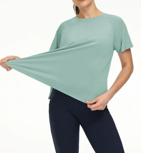 Vista 3 de THE GYM PEOPLE Camisetas de entrenamiento de manga corta para mujer, camisetas de yoga transpirables con aberturas laterales