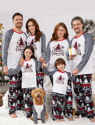 Vista 2 de PATPAT Pijamas de Navidad familiares a juego, pijamas de Navidad para la familia, mamá y yo, trajes de Navidad
