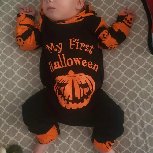 Vista 2 de Aalizzwell Traje de Halloween para bebé con capucha para el primer Halloween, overol de una pieza para niños y niñas pequeños