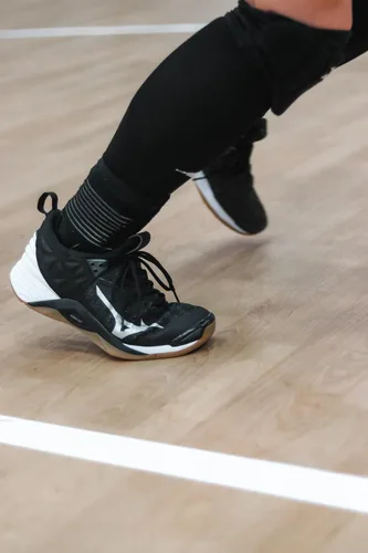 Vista 8 de Mizuno Zapatos de voleibol Wave Momentum 3 para mujer