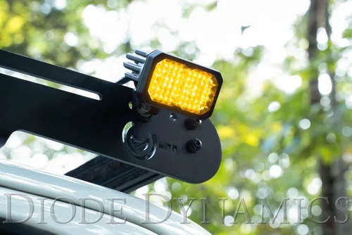 Vista 3 de Diode Dynamics C2 1.0 SAE Pod LED deportivo estándar amarillo (par), Combo con retroiluminación ámbar