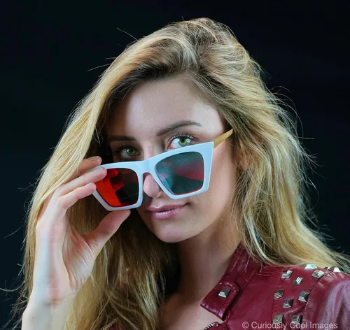 Vista 4 de FEISEDY Gafas de sol polarizadas vintage de ojo de gato cuadrado para mujer, gafas de sol polarizadas de moda Cateye B2692