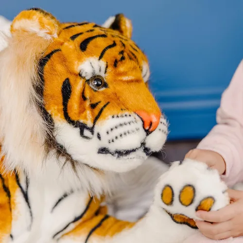 Vista 9 de Tigre gigante de peluche de Melissa & Doug, realista (más de 5 pies de largo)